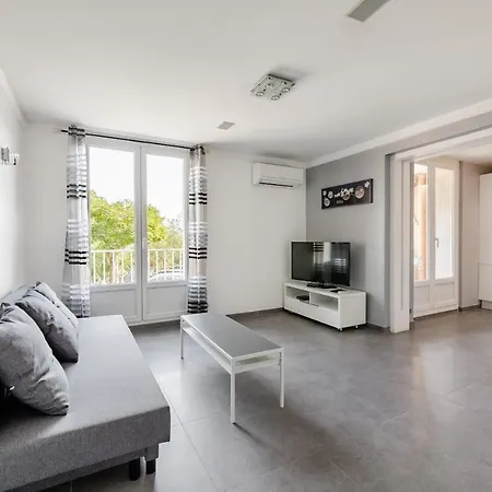 Apartment Le Bosquet 1 Par Dodo-a-cassis *